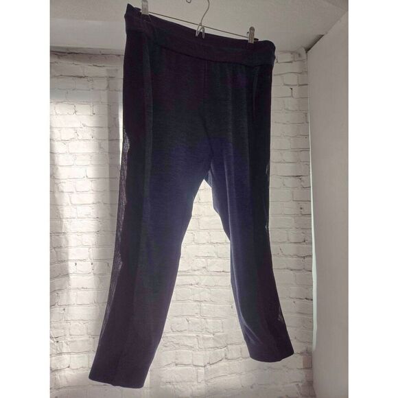 H By Halston Women's Size Medium PETITE Blue/Black Chambray Capris Leggings - Picture 1 of 7